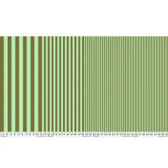 Ganze Stoffbahn Sticks Mint to Be mit Zollskala: breite Blockstreifen links, feine Nadelstreifen rechts