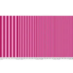 Ganze Stoffbreite des Tula Pink Sticks Sangria mit Zollmaßband, Verlauf von breiten Blockstreifen zu feinen Nadelstreifen