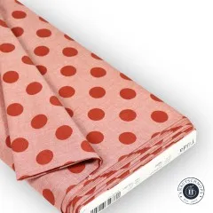 Gefalteter Stoffballen mit Etikett „Tilda Chambray Dots 160052 Ginger".