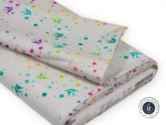 Gefalteter Stoffballen des True-Colors-Stoffs Fairy Dust Whisper mit sichtbarem Etikett und Artikelnummer PWTP133.