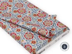 Stoffballen gefaltet mit Tilda-Etikett und Barcode