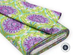 Gefalteter Stoffballen des Designs „Daisy And Confused" in Nova mit Herstelleretikett.