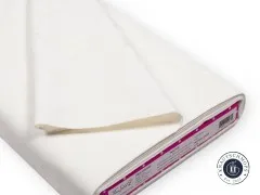 Angeschnittener und gefalteter Stoffballen mit Etikett Ghost Bunny Paper