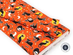 Stoffballen Benartex Spooky Cats Orange mit Etikett und Katzenmotiven auf weißem Hintergrund