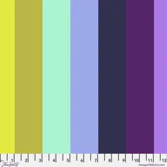 Ausschnitt der Farbverlaufsstreifen mit Zoll-Maßband, zeigt Gelbgrün-, Mint- und Violetttöne.