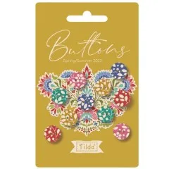 Illustrierte Tilda Verpackungskarte Buttons Spring/Summer 2023 mit Blumenmotiv und bunten Knöpfen