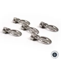 Zweite Ansicht der Simply-Classic-Verpackung mit sichtbaren Nickel-Zipper-Pulls.