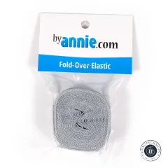 Verpackung des Fold-Over-Elastics in Pewter, gerade von vorne fotografiert