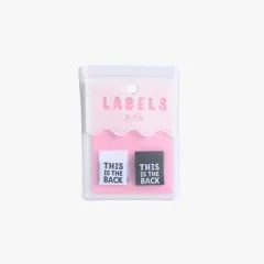 Verpackung der Labels 'This is The Back' freigestellt auf weißem Hintergrund