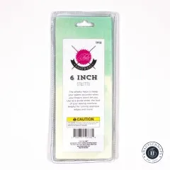 Rückseite der Verpackung mit Produktbeschreibung „6 Inch Stiletto", Sicherheitshinweis und Barcode.