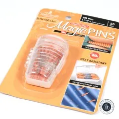 Schraeg fotografierte Verpackung der orangefarbenen Silk-Stecknadeln mit Aufbewahrungsbox und Produktdetails