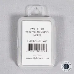 Verpackungsetikett mit Artikelbezeichnung und Barcode der ByAnnie's Slider in Nickel