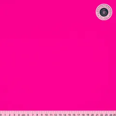 Pinker Unistoff Very Berry flach ausgelegt mit Zentimeterskala bis 25 cm
